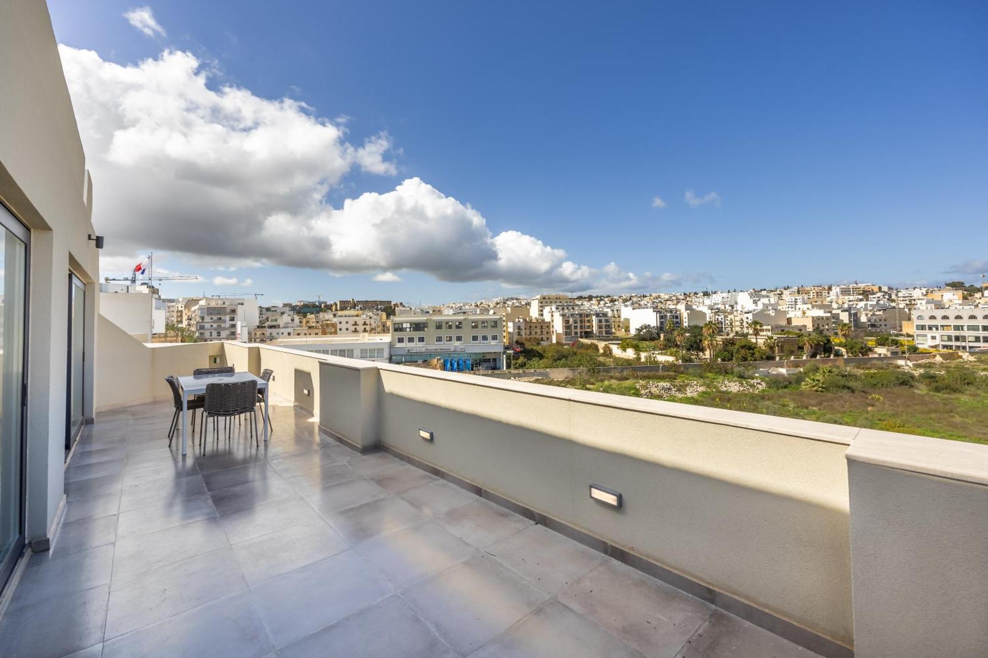 The Cube - Designer Finished Studio Penthouse By Sf Homes Gzira Exterior photo