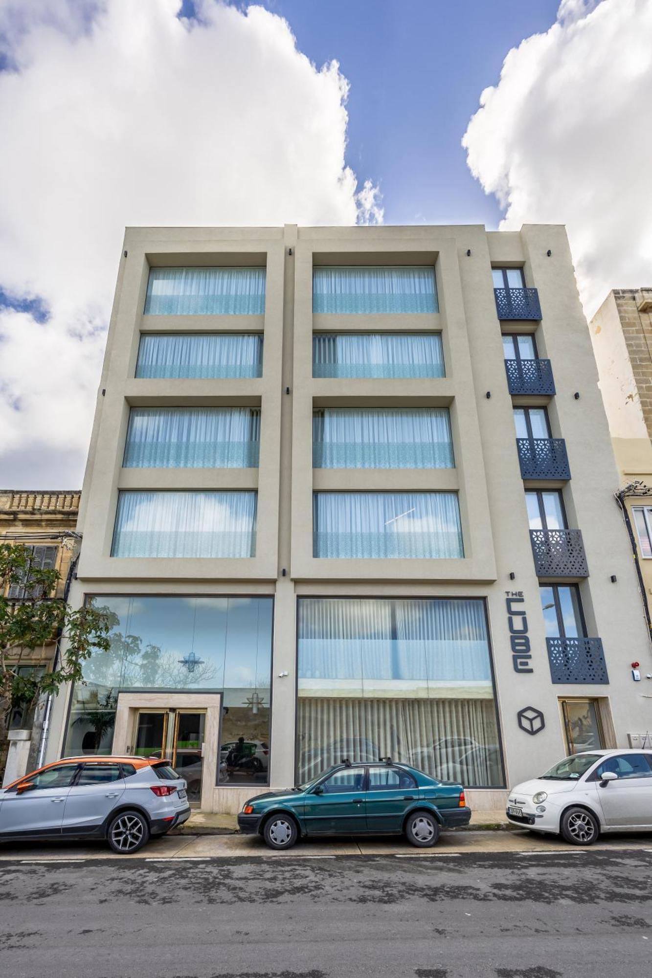 The Cube - Designer Finished Studio Penthouse By Sf Homes Gzira Exterior photo