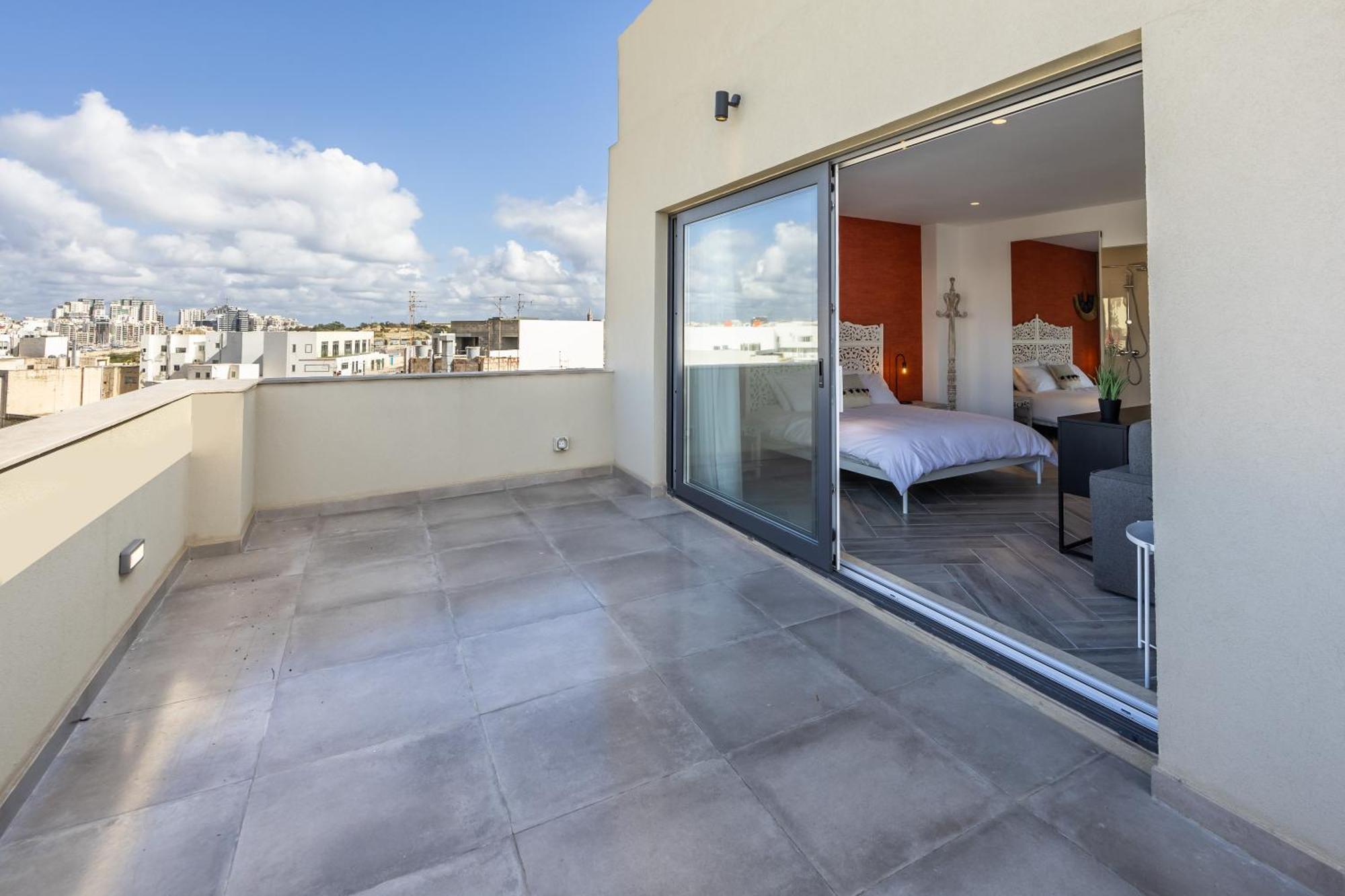 The Cube - Designer Finished Studio Penthouse By Sf Homes Gzira Exterior photo