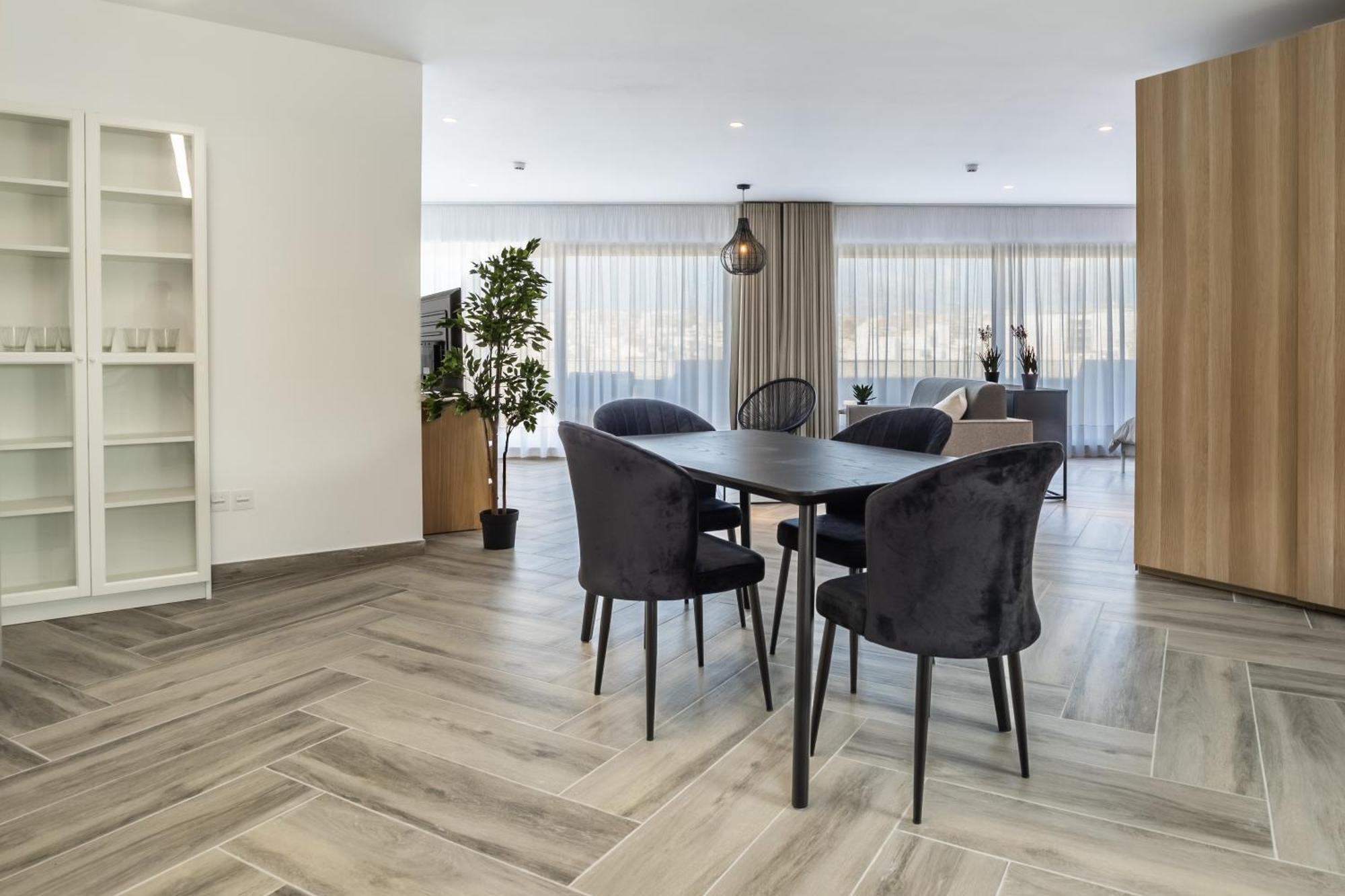 The Cube - Designer Finished Studio Penthouse By Sf Homes Gzira Exterior photo